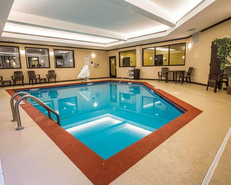 Hotel Comfort Suites Simpsonville