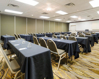 Hotel Comfort Inn & Suites Airport