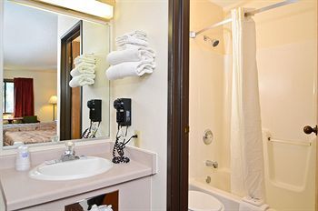 Hotel Americas Best Value Inn