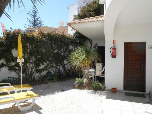 Hostal Dona Ana Garden