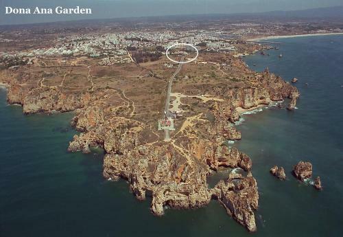 Hostal Dona Ana Garden