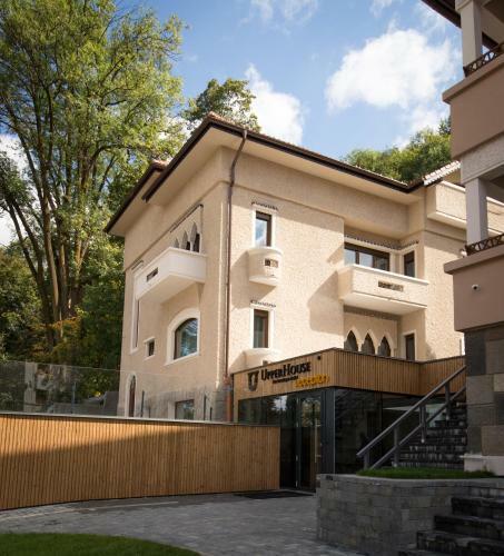 Bed & Breakfast Upperhouse