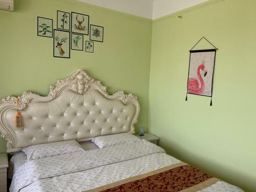 Baotou Lovers Service Apartment