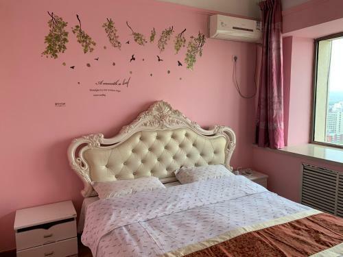 Baotou Lovers Service Apartment