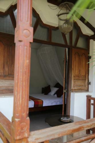 Silvereen Apartments