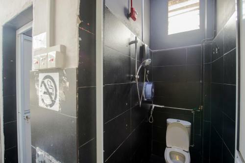 Wow Hostel