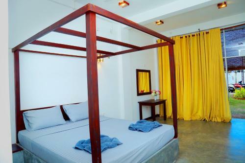 Hotel The Surf Lanka Resort