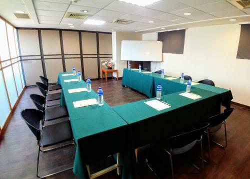Young Soarian Hotel - Tainan