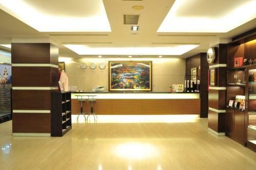 Young Soarian Hotel - Tainan