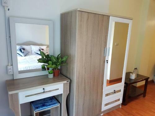 Albergue Bake Room