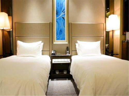 Enjoy Hotel