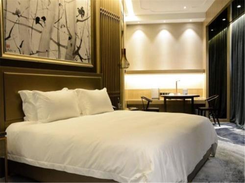 Enjoy Hotel