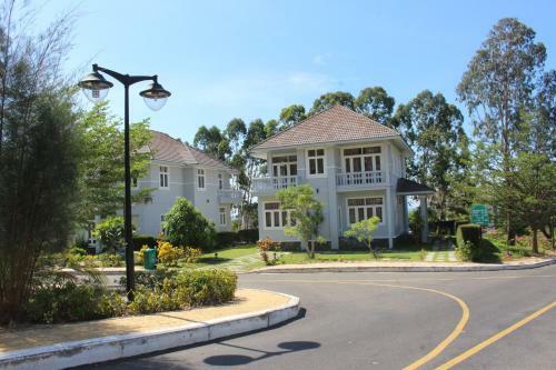 Panorama Mui Ne Villa