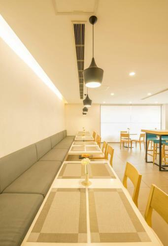 Hotel Hanting Express Qingdao Hai'er Road