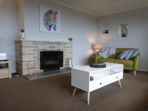 Largo House