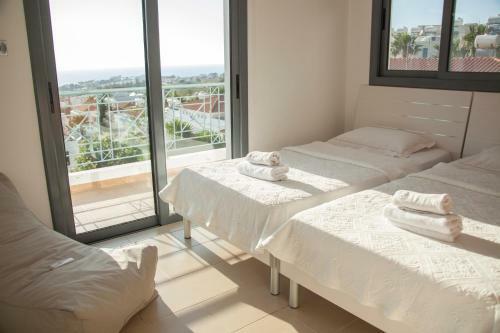 Infinite Blu Villa