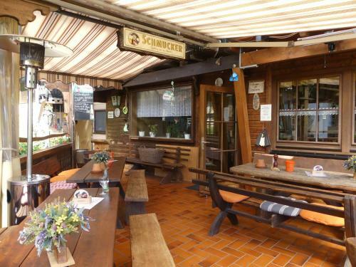 Hostal Pension Holzerstube