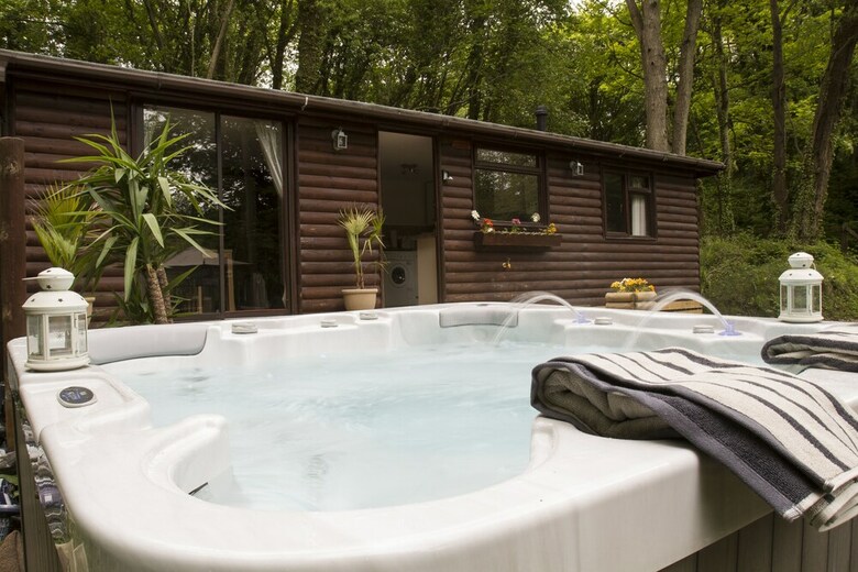 Herons Lake Retreat