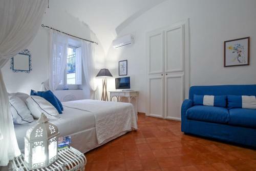 Vicolo 23 House