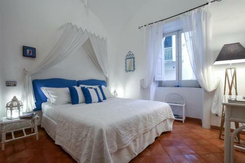Vicolo 23 House