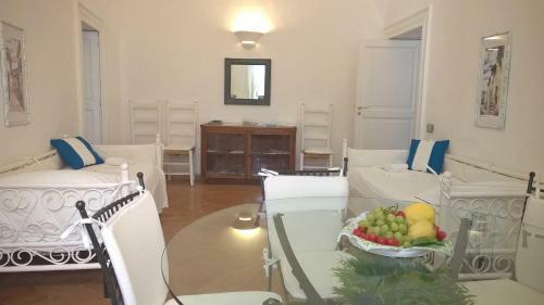 Vicolo 23 House