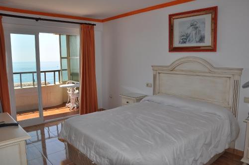 Apartamento Eden Roc II