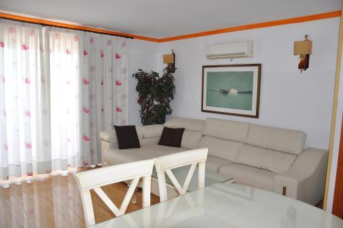 Apartamento Eden Roc II