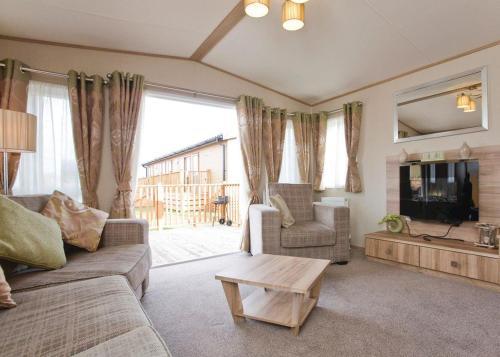 Devon Hills Lodges