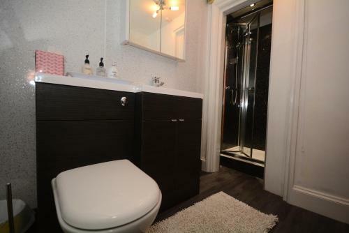 Bed & Breakfast Minster Hub Guest Accommodation