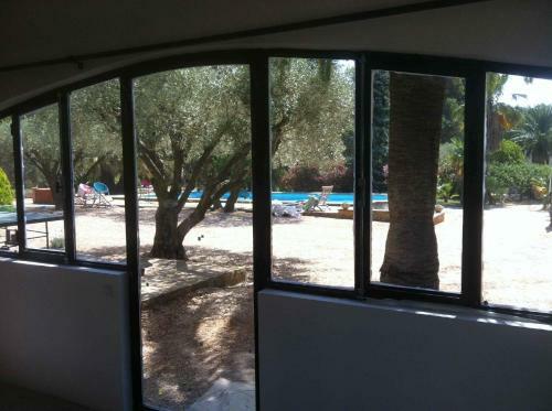 Hostal Du Cot� De Chez Soi