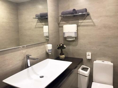 Mister Zhulebin Hotel