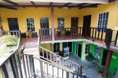 Papaya Lodge