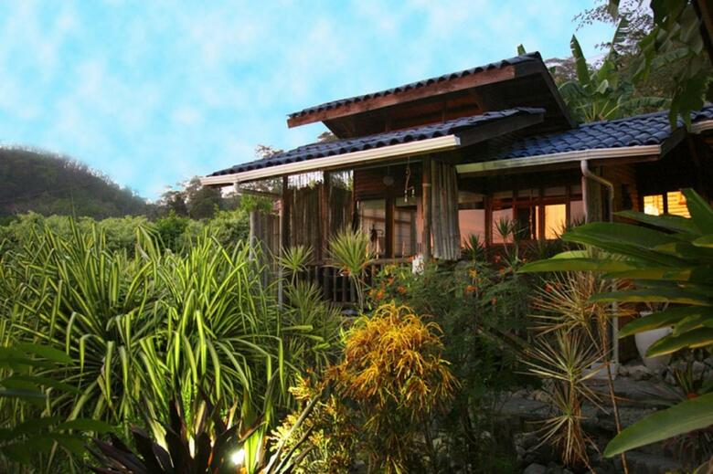 Villa Horizon Hotel & Yoga Center