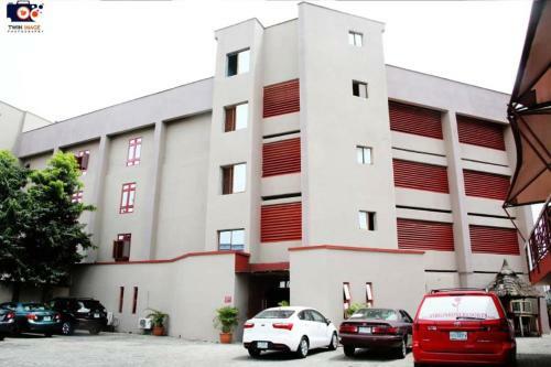 Hotel Virginroser Resorts