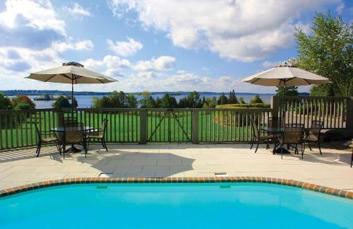 Hotel Eganridge Inn, Country Club & Spa
