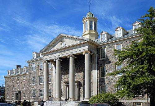 Albergue University Of King's College