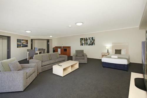 Alpha Sovereign Hotel