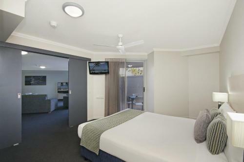 Alpha Sovereign Hotel