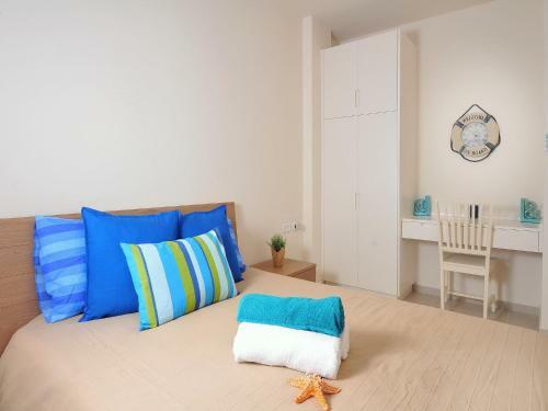 Housea - Sea View Apartment
