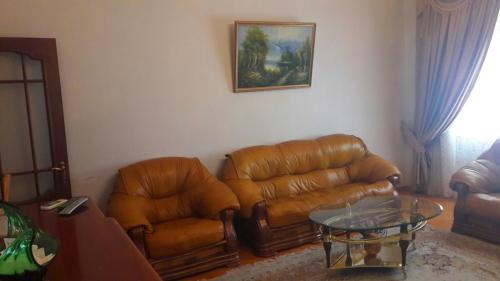 Apartment On H. Aliyev 101