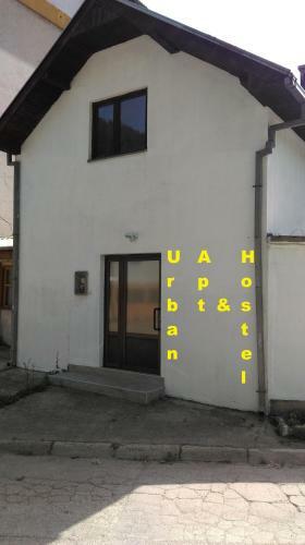 Urban Apartment & Hostel
