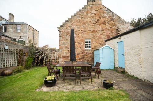 Lahloo Bed And Breakfast
