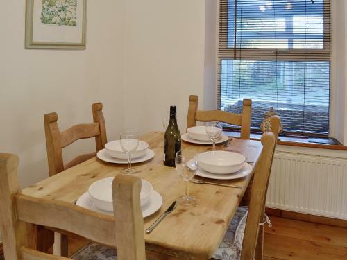Bron Elan Cottage