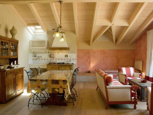 Special Apartments In Braccagni With Orthopedic Beds