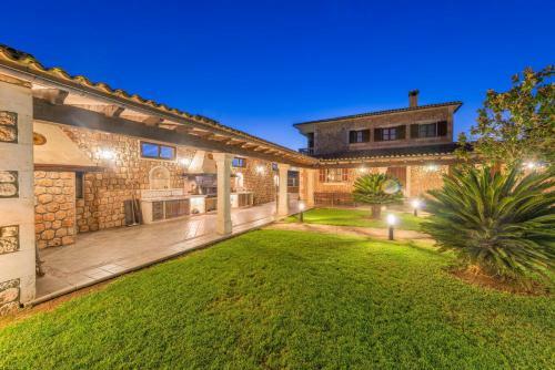 Villa Son Mel Contesti