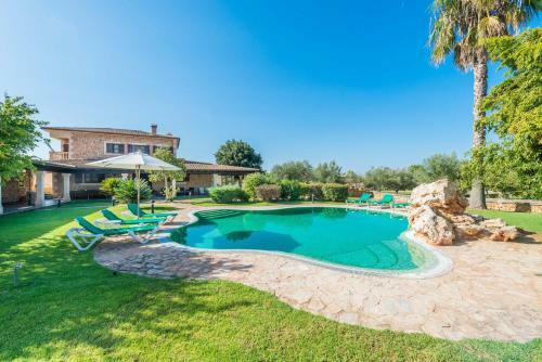 Villa Son Mel Contesti