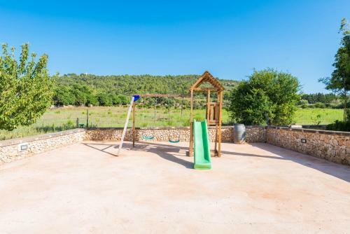 Villa Son Mel Contesti