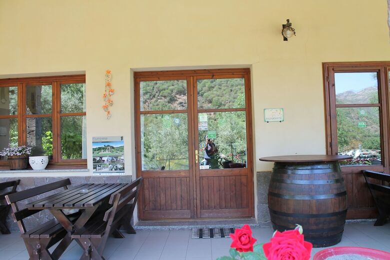 Hotel Ostello Su Mannau