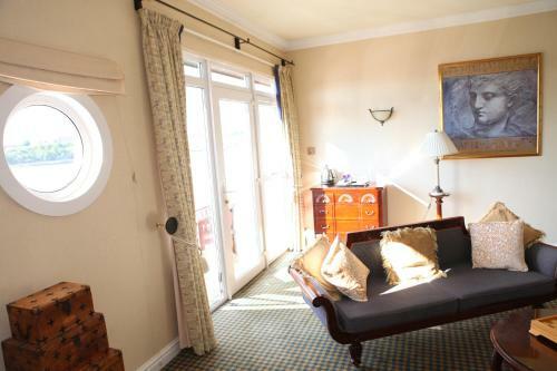 The Little Haven Hotel