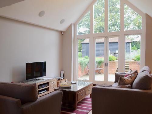 Grovelands Lodge